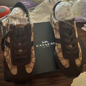 Coach sneakers sz 7.5